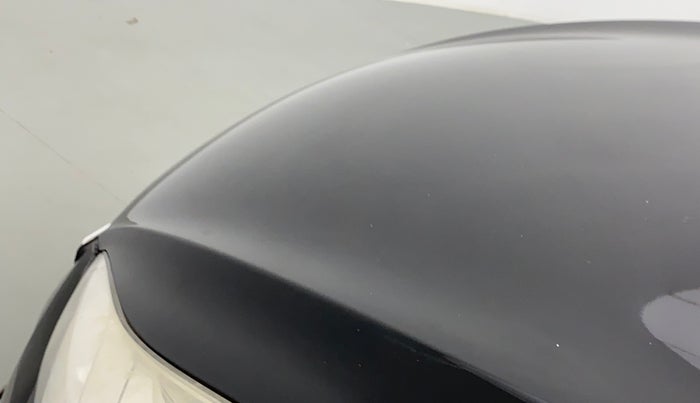 2014 Hyundai New Elantra 1.6 SX MT DIESEL, Diesel, Manual, 1,10,933 km, Bonnet (hood) - Minor scratches