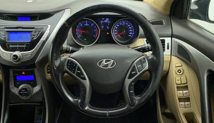 2014 Hyundai New Elantra 1.6 SX MT DIESEL, Diesel, Manual, 1,10,933 km, Steering Wheel Close Up