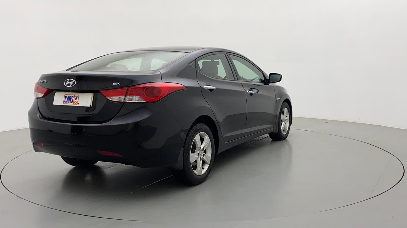 2014 Hyundai New Elantra 1.6 SX MT DIESEL, Diesel, Manual, 1,10,933 km, Right Back Diagonal