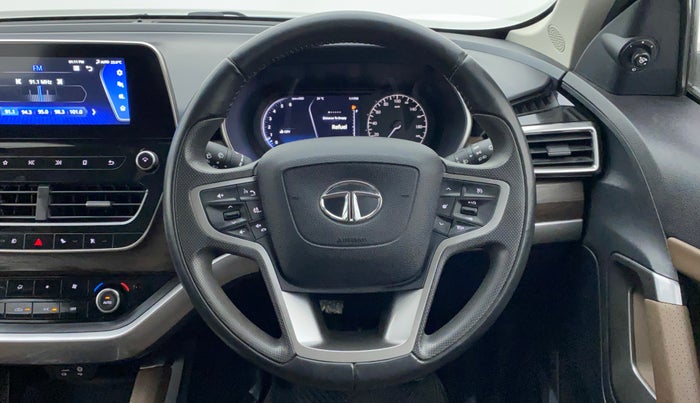 2021 Tata Harrier XZ PLUS 2.0L, Diesel, Manual, 10,806 km, Steering Wheel Close Up