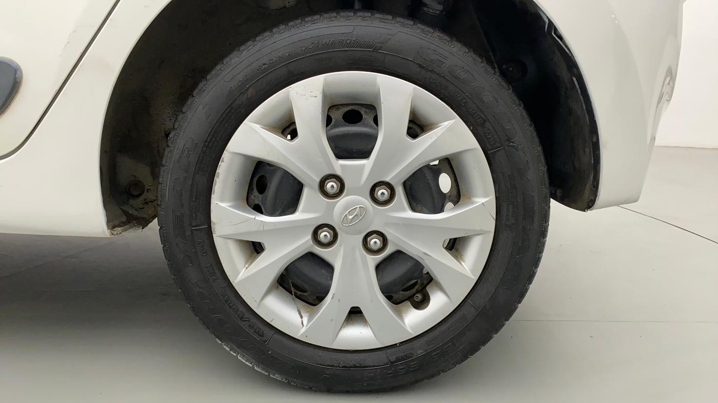2014 Hyundai Grand i10 SPORTZ 1.2 KAPPA VTVT, Petrol, Manual, 26,499 km, Left Rear Wheel