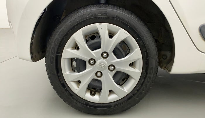 2014 Hyundai Grand i10 SPORTZ 1.2 KAPPA VTVT, Petrol, Manual, 26,499 km, Right Rear Wheel