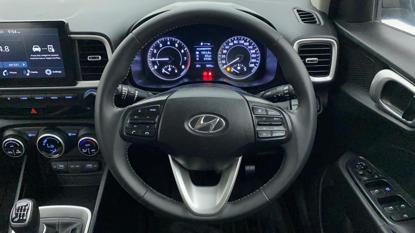 2021 Hyundai VENUE SX 1.0 TURBO, Petrol, Manual, 6,138 km, Steering Wheel Close Up