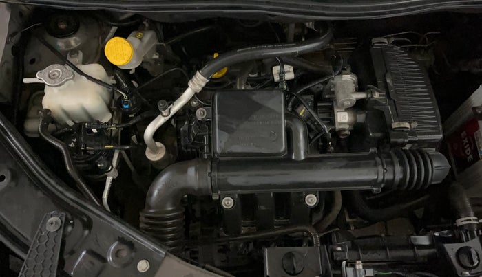 2022 Nissan MAGNITE XV EXECUTIVE, Petrol, Manual, 55,421 km, Engine View - Right