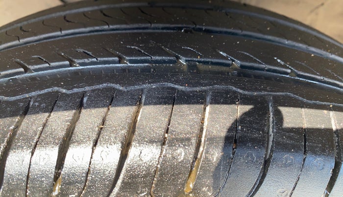 2019 Honda Amaze 1.2L I-VTEC VX, Petrol, Manual, 82,457 km, Left Front Tyre Tread