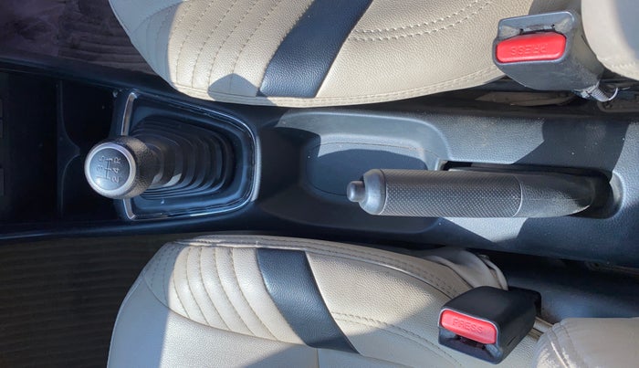 2019 Honda Amaze 1.2L I-VTEC VX, Petrol, Manual, 82,457 km, Gear Lever