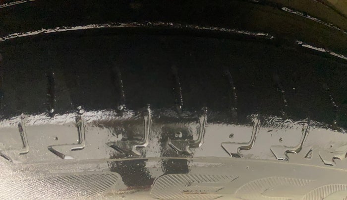 2018 Maruti IGNIS ZETA 1.2 AMT, Petrol, Automatic, 61,771 km, Left Front Tyre Tread