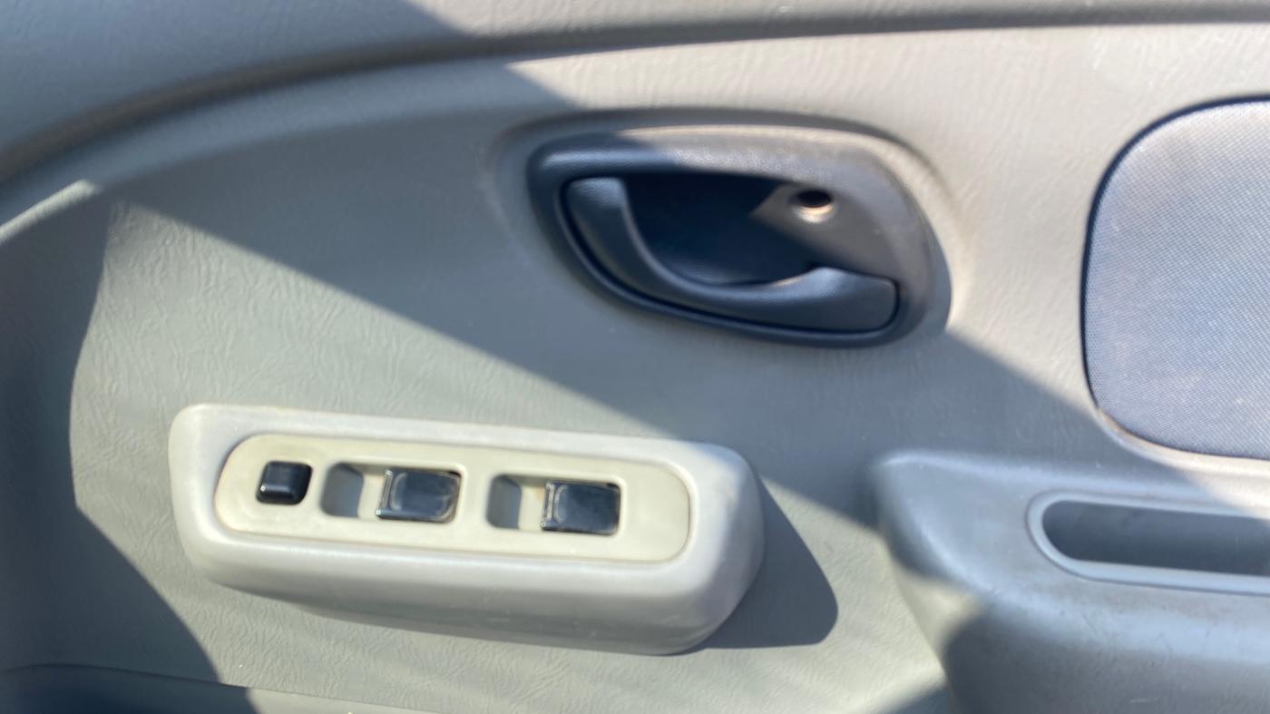 2013 Maruti Alto K10 VXI, Petrol, Manual, 36,308 km, Driver Side Door Panels Control