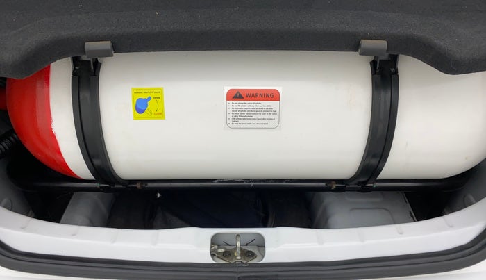 2021 Hyundai NEW SANTRO SPORTZ EXECUTIVE MT CNG, CNG, Manual, 49,337 km, Boot Inside