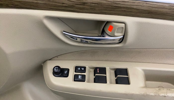 2023 Maruti Ciaz ZETA AT 1.5  SHVS PETROL, Petrol, Automatic, 20,717 km, Driver Side Door Panels Control