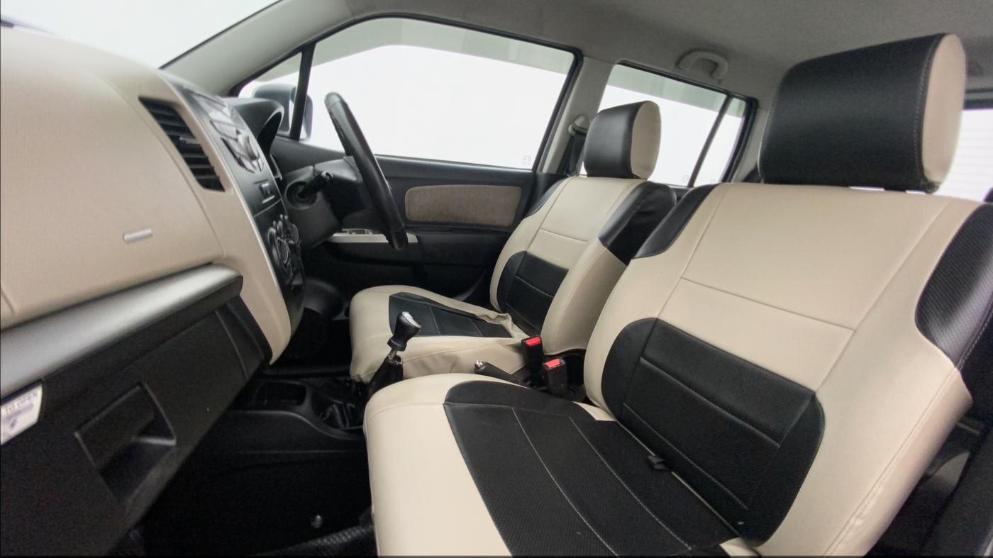 2016 Maruti Wagon R 1.0 VXI, Petrol, Manual, 99,271 km, Right Side Front Door Cabin
