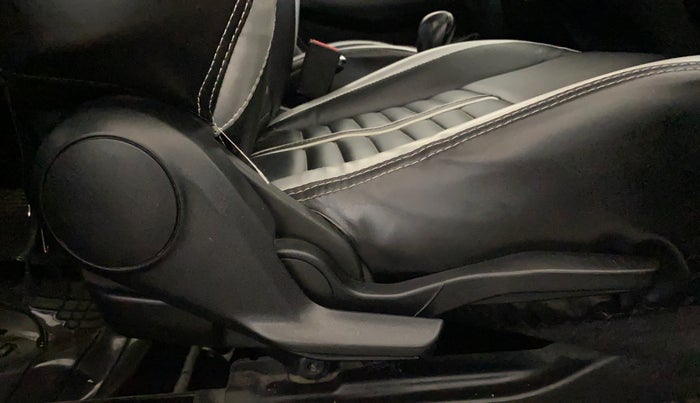 2018 Maruti Swift VXI AMT, Petrol, Automatic, 63,317 km, Driver Side Adjustment Panel