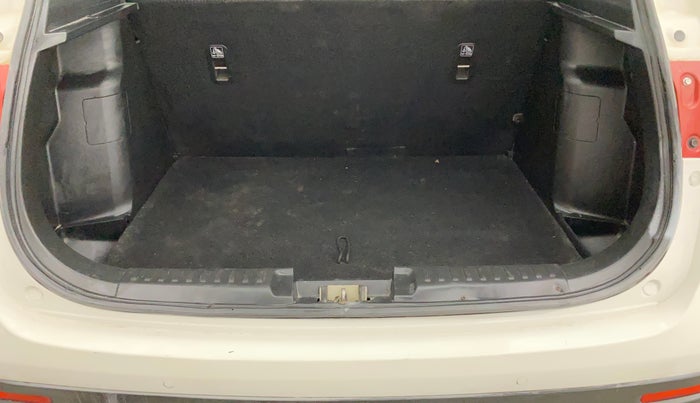 2021 Maruti Vitara Brezza LXI, Petrol, Manual, 79,363 km, Boot Inside