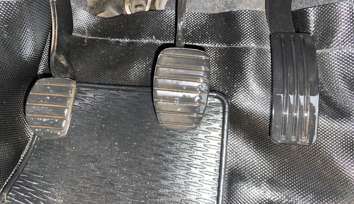 2018 Renault Duster RXS PETROL, Petrol, Manual, 63,610 km, Pedals