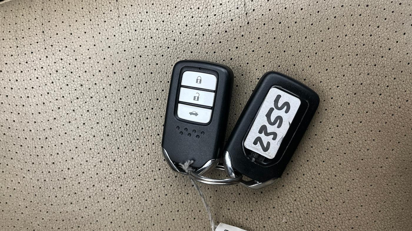 2019 Honda City 1.5L I-VTEC ZX CVT, Petrol, Automatic, 66,043 km, Key Close Up