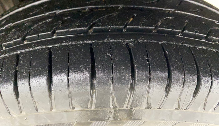 2017 Maruti Alto K10 VXI, Petrol, Manual, 47,172 km, Left Rear Tyre Tread