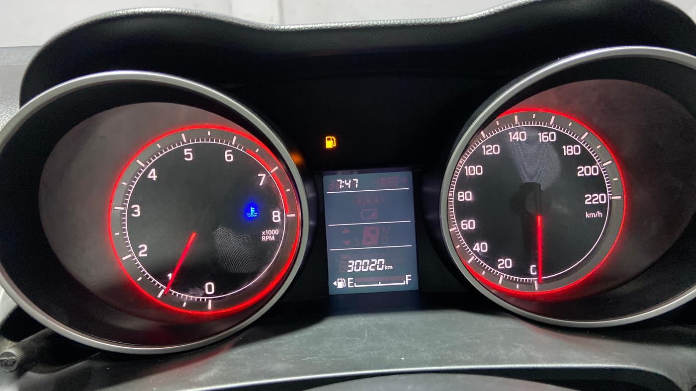 2019 Maruti Swift VXI, Petrol, Manual, 30,010 km, Odometer Image