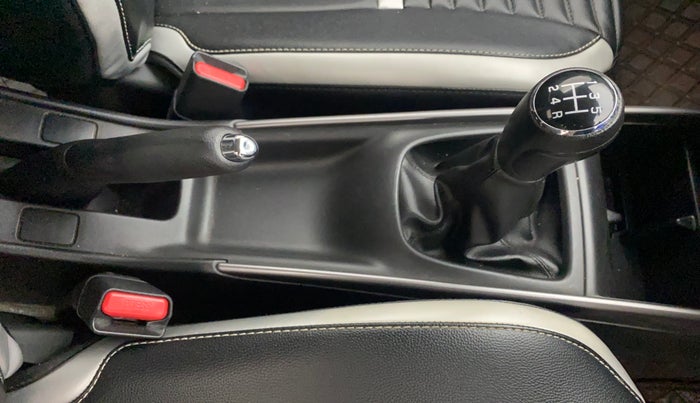 2020 Maruti Baleno ZETA PETROL 1.2, Petrol, Manual, 36,684 km, Gear Lever