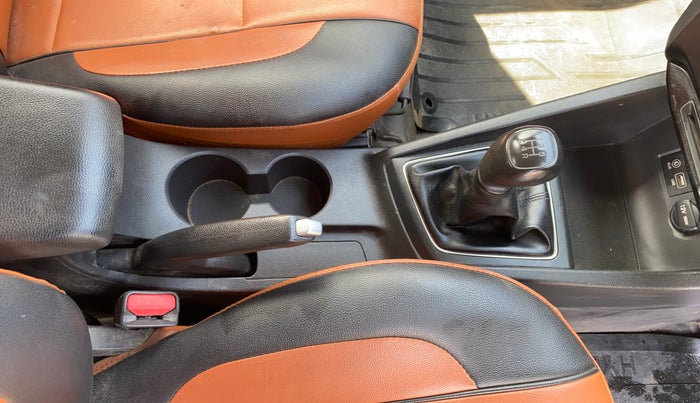 2017 Hyundai Elite i20 SPORTZ 1.2, Petrol, Manual, 58,247 km, Gear Lever