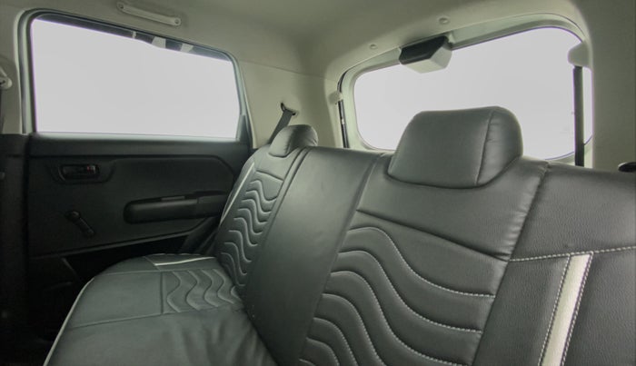 2022 Maruti New Wagon-R LXI CNG (O) 1.0, CNG, Manual, 41,453 km, Right Side Rear Door Cabin