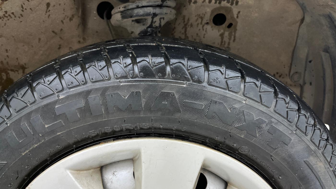 2015 Maruti Wagon R 1.0 LXI, Petrol, Manual, 38,895 km, Right Front Tyre Tread