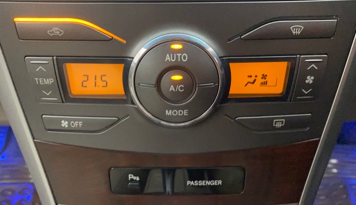 2013 Toyota Corolla Altis VL AT, Petrol, Automatic, 52,941 km, Automatic Climate Control