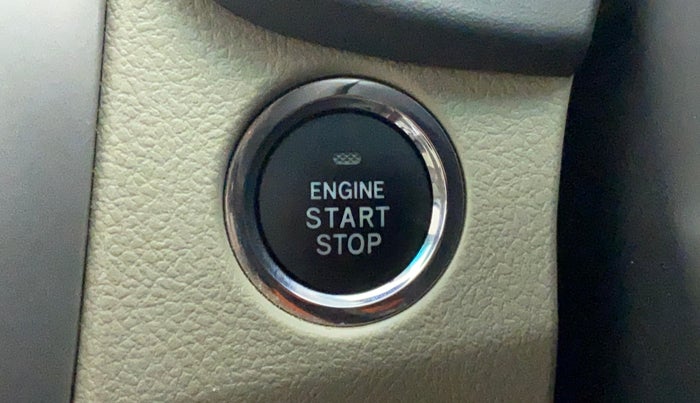 2013 Toyota Corolla Altis VL AT, Petrol, Automatic, 52,941 km, Keyless Start/ Stop Button