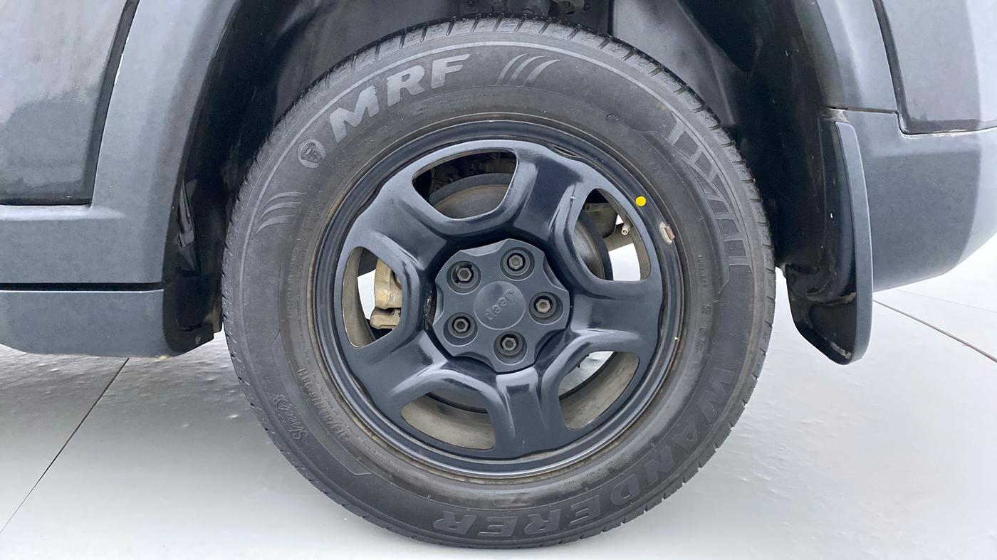 2018 Jeep Compass 2.0 SPORT, Diesel, Manual, 87,478 km, Left Rear Wheel