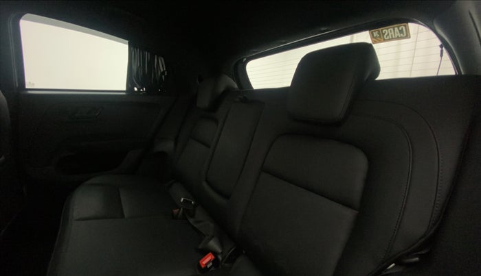 2022 Tata ALTROZ XZA PLUS DARK EDTION, Petrol, Automatic, 16,783 km, Right Side Rear Door Cabin