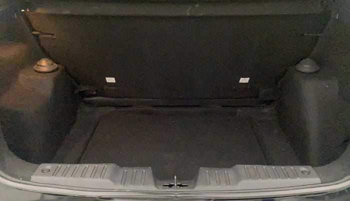 2022 Tata ALTROZ XZA PLUS DARK EDTION, Petrol, Automatic, 16,783 km, Boot Inside