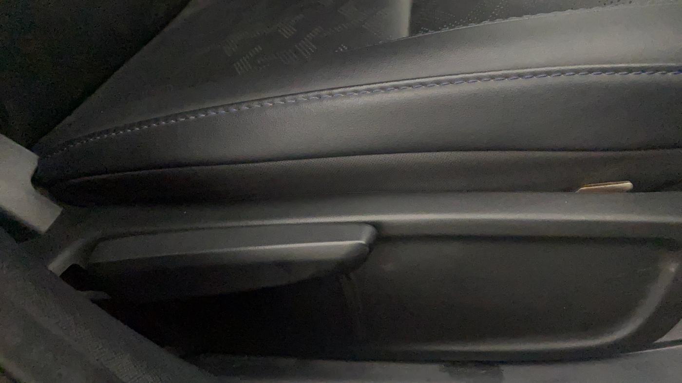 2022 Tata ALTROZ XZA PLUS DARK EDTION, Petrol, Automatic, 16,783 km, Driver Side Adjustment Panel