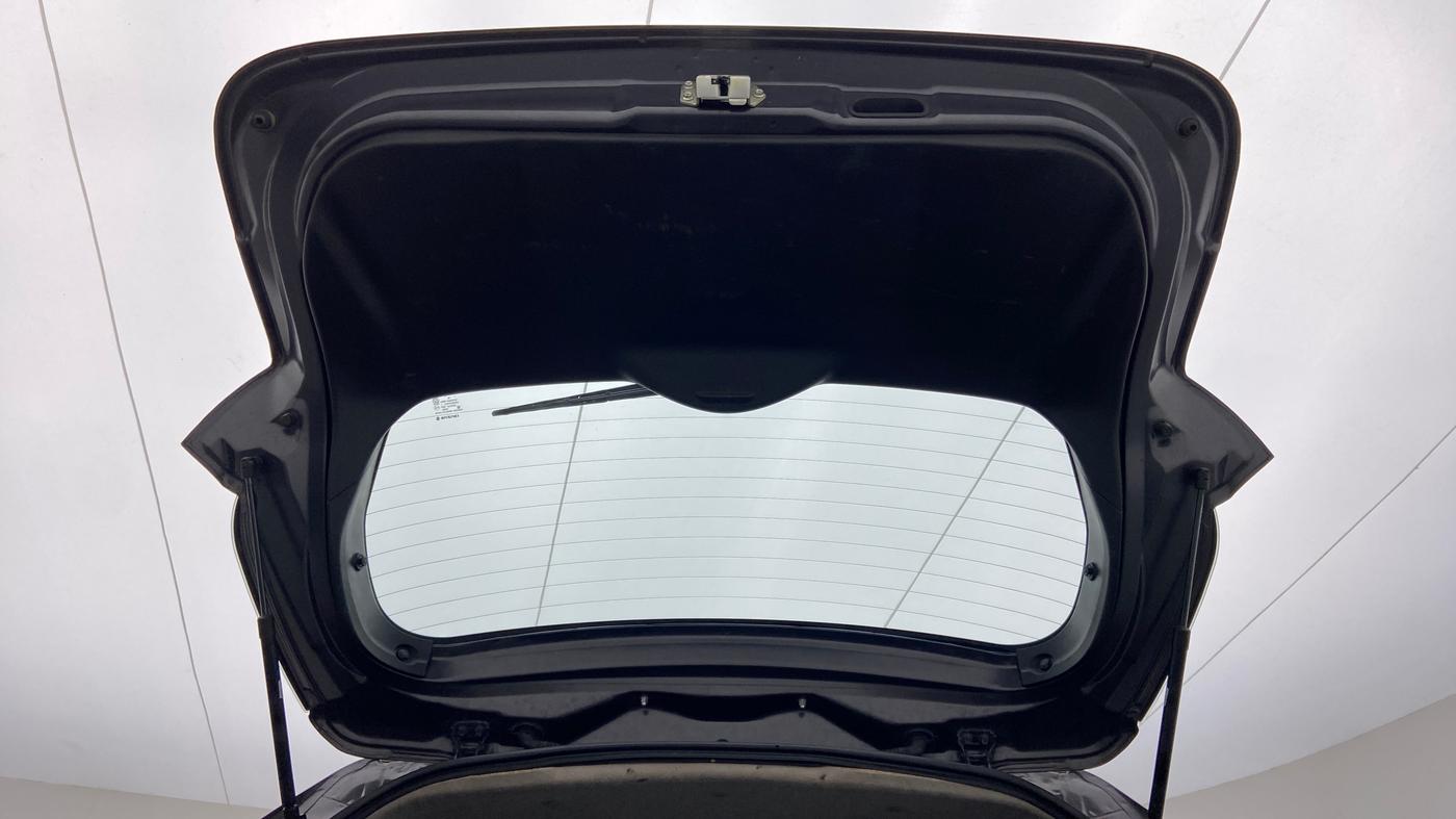 2020 Maruti S Cross ALPHA AT SMART HYBRID, Petrol, Automatic, 42,632 km, Boot Door Open