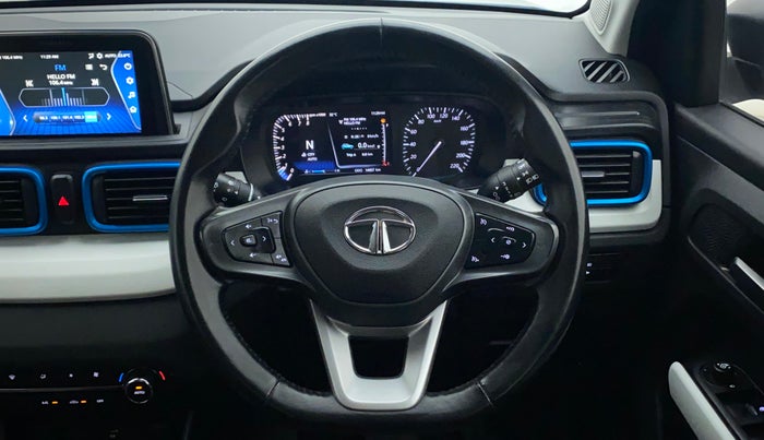 2022 Tata PUNCH CREATIVE  AMT, Petrol, Automatic, 14,957 km, Steering Wheel Close Up