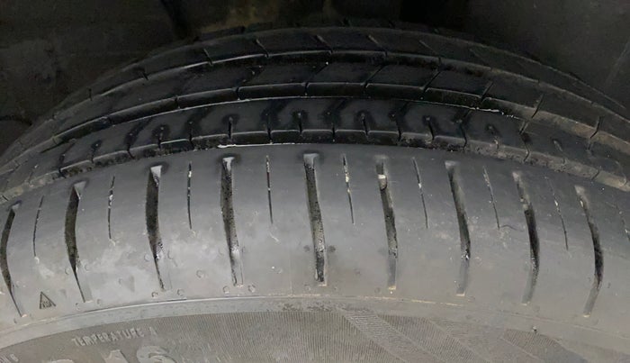 2022 Tata PUNCH CREATIVE  AMT, Petrol, Automatic, 14,957 km, Left Rear Tyre Tread