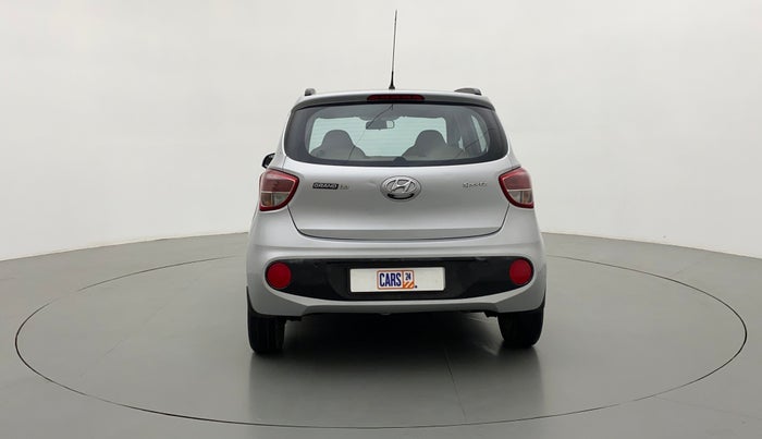 2017 Hyundai Grand i10 SPORTZ (O) AT 1.2 KAPPA VTVT, Petrol, Automatic, 38,444 km, Back/Rear