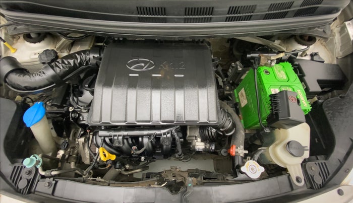 2017 Hyundai Grand i10 SPORTZ (O) AT 1.2 KAPPA VTVT, Petrol, Automatic, 38,444 km, Open Bonet