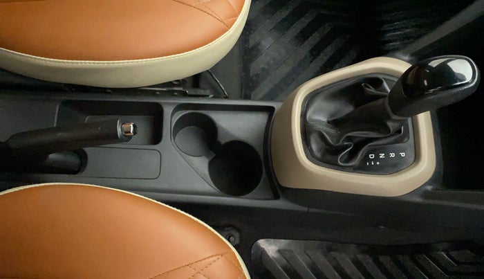 2017 Hyundai Grand i10 SPORTZ (O) AT 1.2 KAPPA VTVT, Petrol, Automatic, 38,444 km, Gear Lever