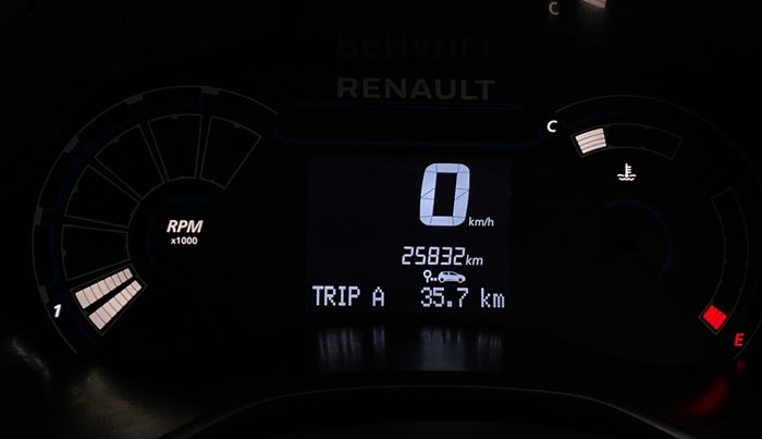 2023 Renault TRIBER RXT, Petrol, Manual, 25,828 km, Odometer Image