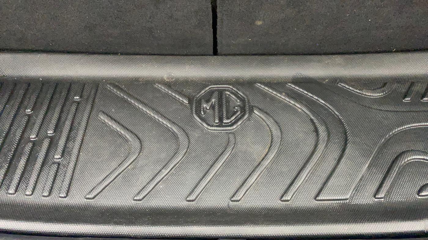 2020 MG HECTOR PLUS SHARP 1.5 PETROL TURBO DCT 6-STR, Petrol, Automatic, 74,192 km, Boot Inside