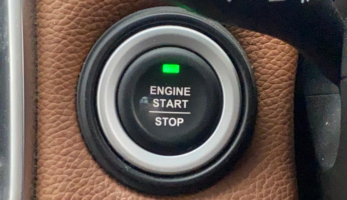 2020 MG HECTOR PLUS SHARP 1.5 PETROL TURBO DCT 6-STR, Petrol, Automatic, 73,825 km, Keyless Start/ Stop Button