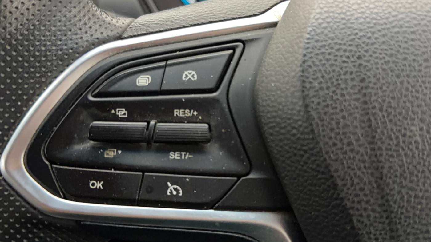 2021 MG HECTOR SHARP 1.5 DCT PETROL, Petrol, Automatic, 33,913 km, Adaptive Cruise Control