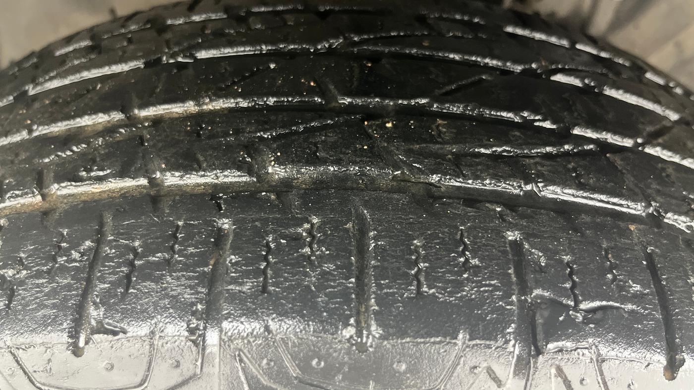2018 Jeep Compass LIMITED 1.4 PETROL AT, Petrol, Automatic, 35,338 km, Left Front Tyre Tread