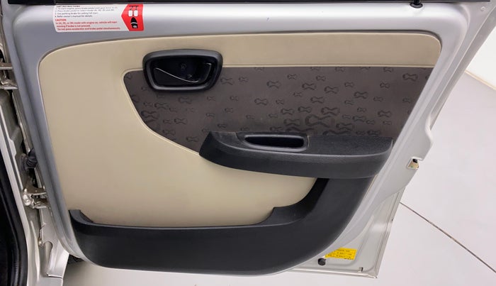 2016 Tata Nano TWIST XTA, Petrol, Automatic, 20,617 km, Driver Side Door Panels Control