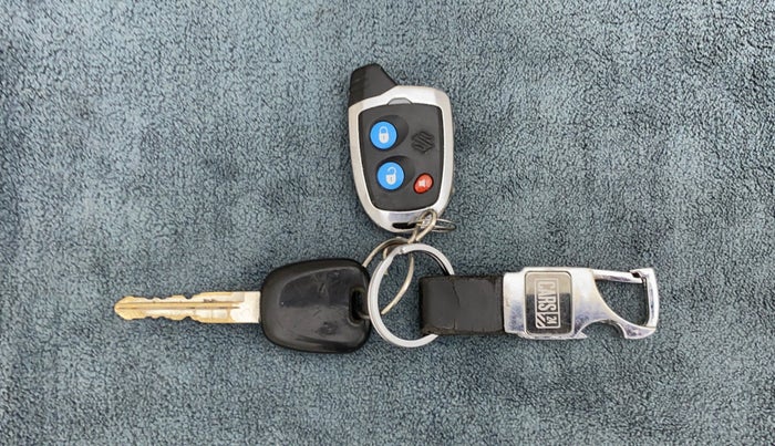 2013 Maruti Ritz LXI, Petrol, Manual, 75,005 km, Key Close Up