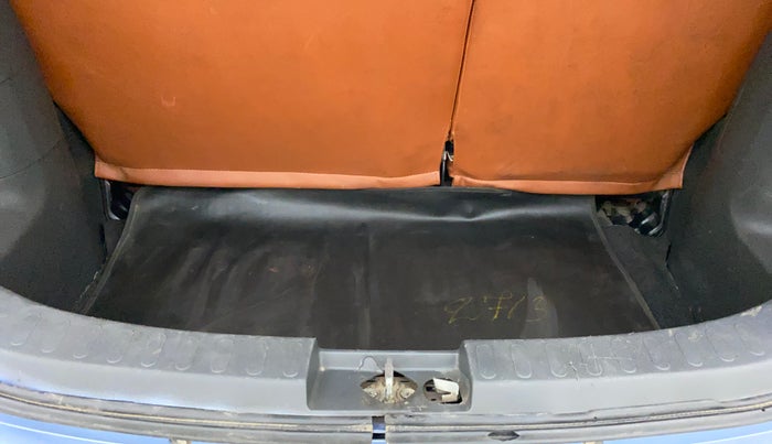 2013 Maruti Ritz LXI, Petrol, Manual, 75,005 km, Boot Inside