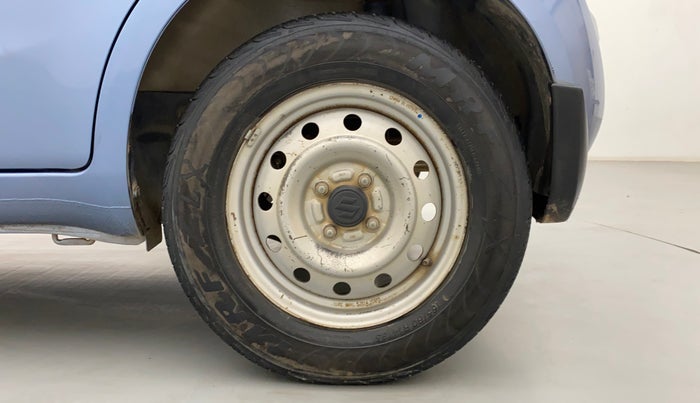 2013 Maruti Ritz LXI, Petrol, Manual, 75,005 km, Left Rear Wheel