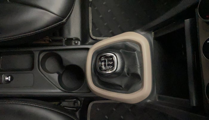 2014 Hyundai Xcent S 1.2, Petrol, Manual, 77,381 km, Gear Lever