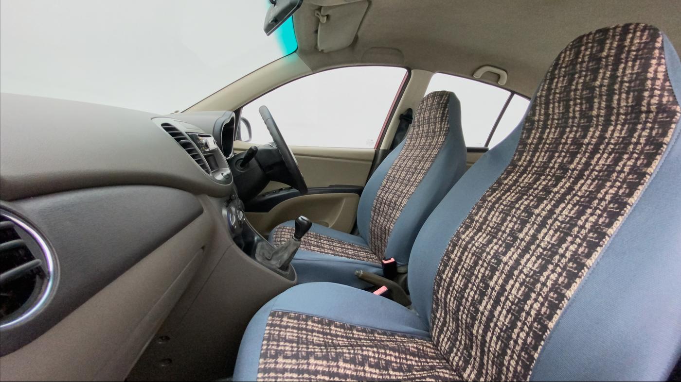 2011 Hyundai i10 MAGNA 1.2, Petrol, Manual, 1,30,587 km, Right Side Front Door Cabin