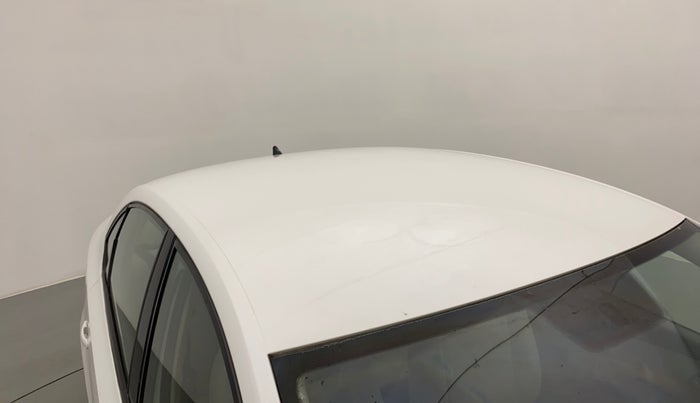 2014 Skoda Rapid AMBITION 1.6 MPI MT PLUS, Petrol, Manual, 94,423 km, Roof