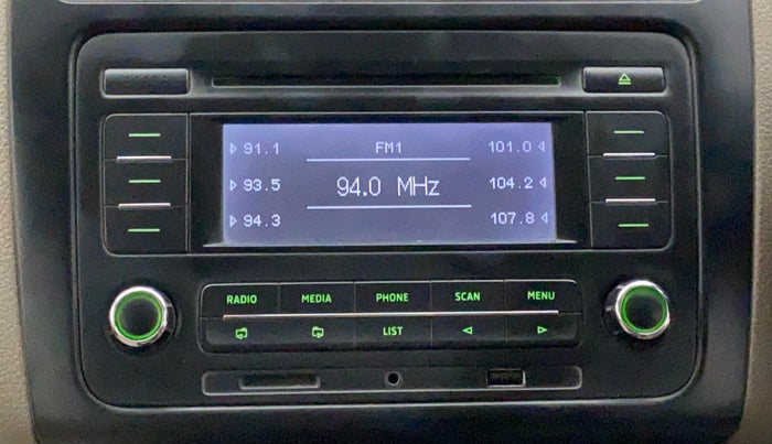 2014 Skoda Rapid AMBITION 1.6 MPI MT PLUS, Petrol, Manual, 94,423 km, Infotainment System